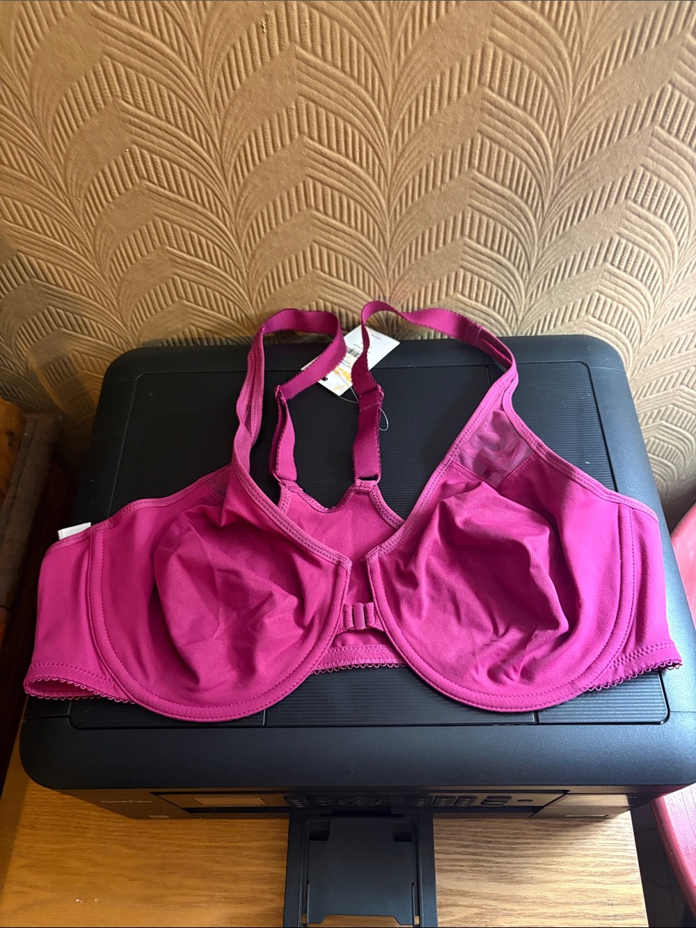 Everyday Support Underwire Bra in Magenta
